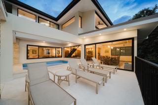 Casa Rambutan 8BR Luxury Villa & Ocean Views - 6