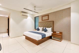 Hotel Royal Square, Ahmedabad - 6