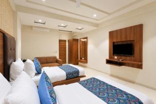 Hotel Royal Square, Ahmedabad - 7