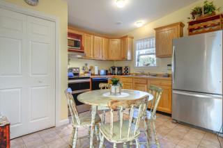 Charming Coastal Getaway in Wells, Maine - 4