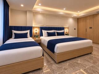 Hotel The 9 Palm - Delhi Airport - 3