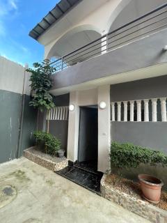 Modern duplex near FHB Airport - 3