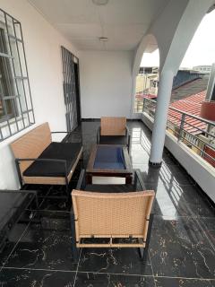 Modern duplex near FHB Airport - 1