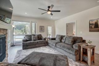 Clearwater Lofts - New! Modern 2 Bedroom Near Keystone Lake - Keystone - 8