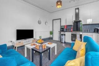 Classic 3 Bed on Dens Dundee - 6