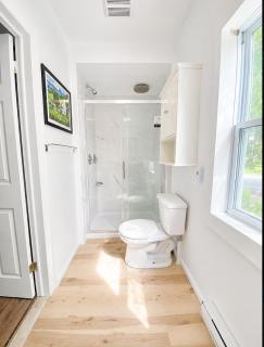 Cozy Detached House Near Chambly Basin - 9