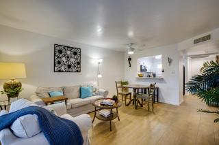 1 Mi to Old Town: Scottsdale Condo w/ Pool Access - 8