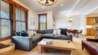 Snowcreek VI The Lodges #1153 condo - 2
