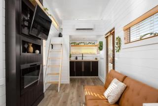 Zion Tiny Home, Private Hot Tub, Near Trails - 3