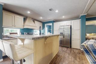 291 Midland Dr - 4