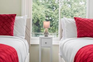 Premium Forest Suite by Prestige Stays - 8