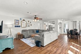 Spacious 4BR Home in DeRidder - 9