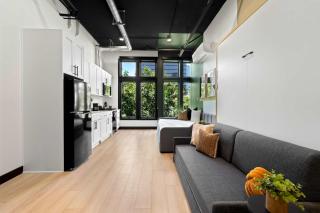 Embrace Downtown Nights Near Petco Park & Dining - 0