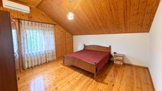 Private Room with Private Bathroom & Balcony in Elegant Villa Gjelaj - 4