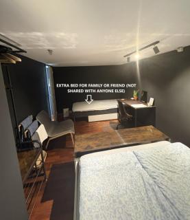 GUNSTIG og FJONGE - Large Private Room with Patios-nearby Scandic Business City Center - 8