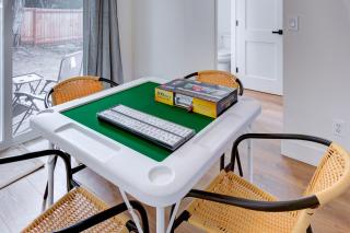 Happy Valley 4BR With Game Room, Mahjong & Foosball - 9