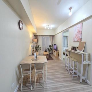 1 Bedroom Condo Riala Tower 4 - 3