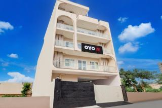 Hotel O Naveen Stay - 2