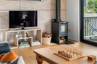 The Cove Escape - Cooks Beach Holiday Home - 6
