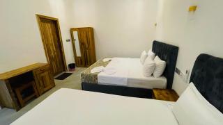 The White Pillow - 1