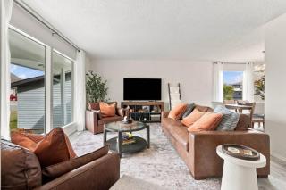 Flintstone Flat - Central 3 Bedroom Escape - 9