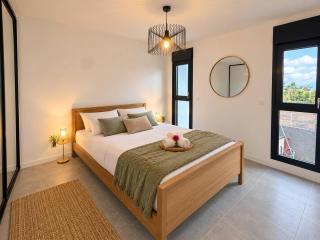 Evana, Terrace with bay view, Parking, AC - 7