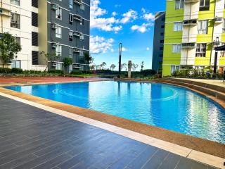 Premier Family Condo by MIGAs Haven at Avida Riala - 5