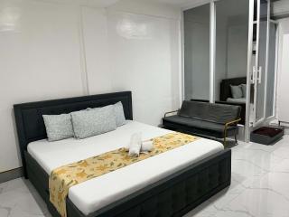 Legends Hotel - Lemery and Taal - 9