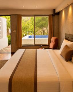 The HighGarden Resort - 4