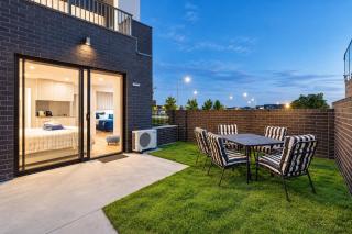 Fitzgerald Focus - Your 1BR Urban Oasis - 6