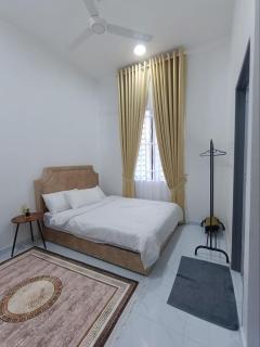 Amzar Homestay with Private Pool - 5