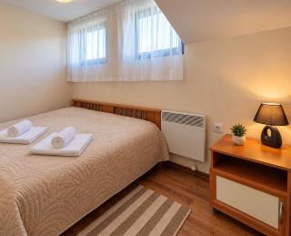 Mountain Panorama Private Apartment in Snow Lodge - Bansko - 4