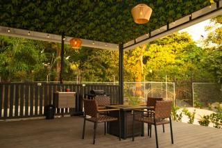 Jungle Garden Loft - 9