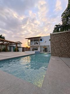 Suite frente al Mar con Acceso Directo a la Playa - 8