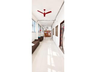 The R Krishna Palace Ayodhya - Comfort Stay with AC Near Shri Ram Janmbhoomi - Ayodhya - 5