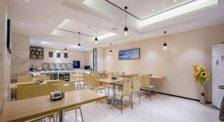 City Comfort Inn Liuzhou Wuxing Walking Street - 4