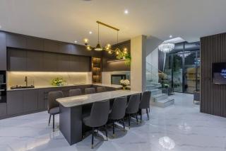 A9 Airport Modern Pool Villa - 7