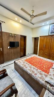 Stylish Ground Floor Room with Private Entrance - 6