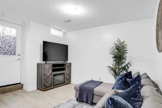 Stylish Modern 2-bedroom Basement Suite - Brampton - 8