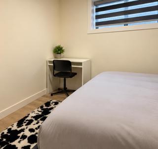 Mountain Retreat 2 King Beds Free Parking 55 minutes to Banff - 2