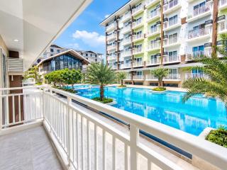 Lapu Lapu Condo Near Tourist Spot, Beaches, Malls and Cebu Airport - 4