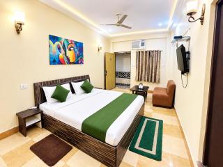 Hotel Royal Paradise Grand - 4
