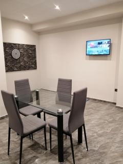 LIKE a HOME AQP - 2