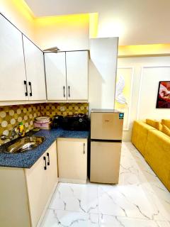 City Light Suite - 2