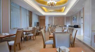 Vienna Hotel Guangdong Zhaoqing Sihui Center Jade Expo Market - 7