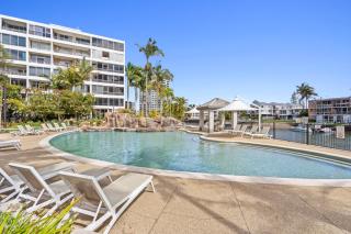 Tropical King Studio heart of Surfers Paradise - 2