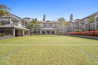 Tropical King Studio heart of Surfers Paradise - 1