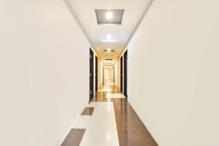 FabHotel Relax Inn - 2