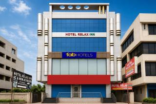 FabHotel Relax Inn - 4