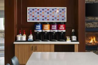 Hampton Inn & Suites Mystic - 2